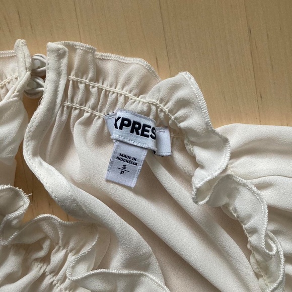 Express White Ruffle Blouse - Picture 3 of 3